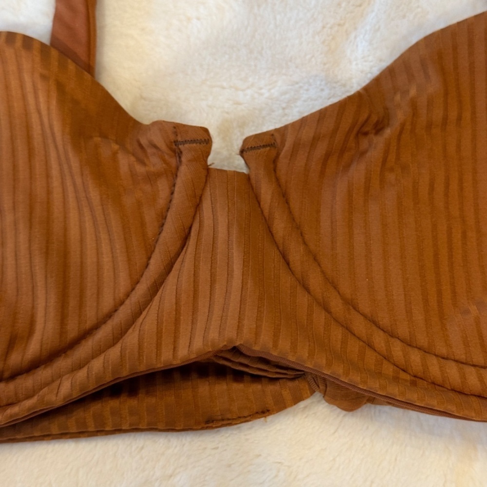 New! Vitamin A Chai Brown Eco Ribbed Fabric Demi Madori 31028 - Picture 4 of 10